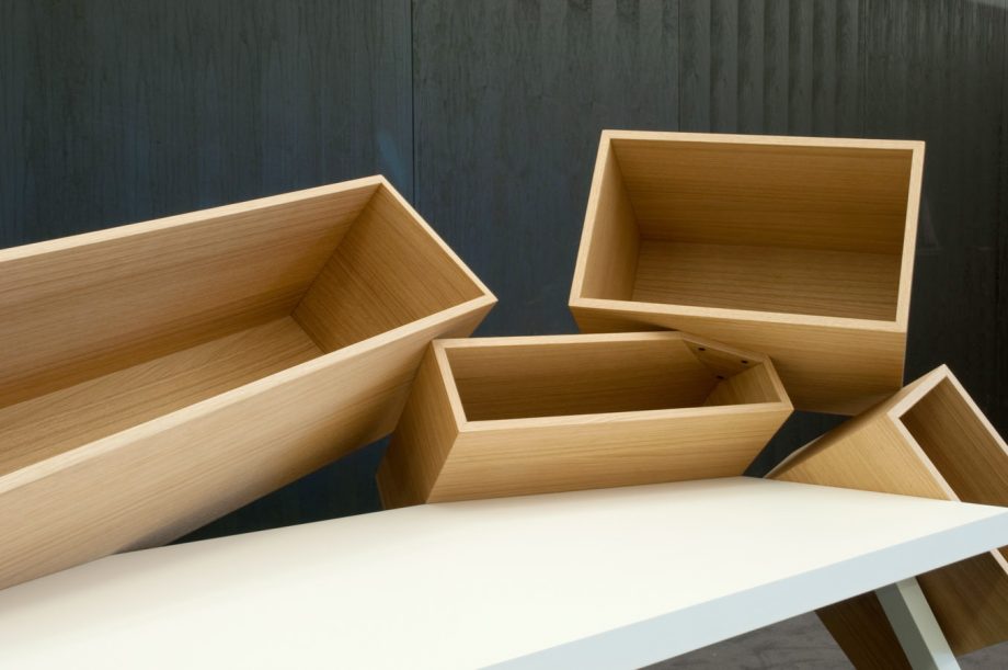 OVERDOSE WRITING DESK