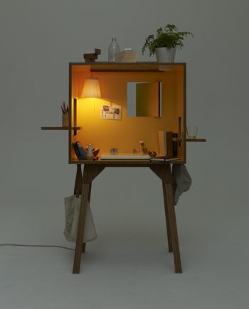 KOLORO DESK