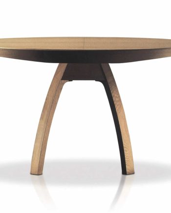 table bramante in natural oak