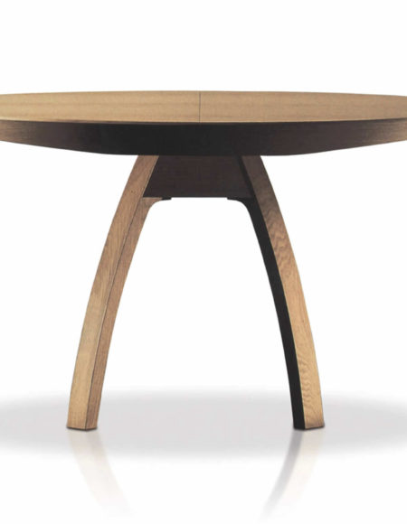 table bramante in natural oak